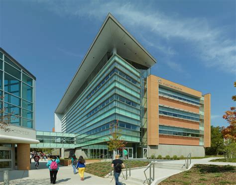 University of Arkansas at Little Rock, Student Services Center by Polk Stanley Wilcox Architects ...