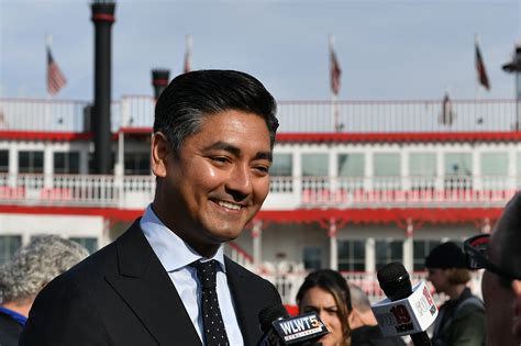 Cincinnati mayor Aftab Pureval admits he 'deserved' Travis Kelce dig