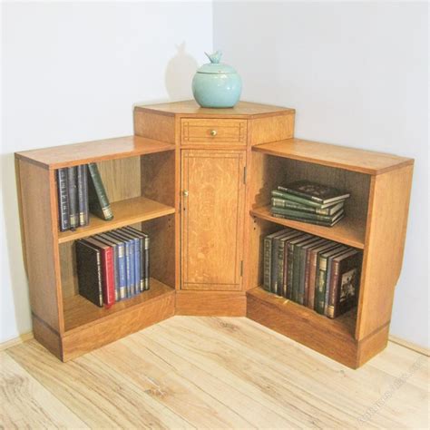 Heals Oak Art Deco Corner Bookcase - Antiques Atlas