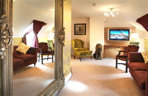 A luxury Suite at Clontarf Castle Hotel | Luxury suite, Hotels room, Hotel