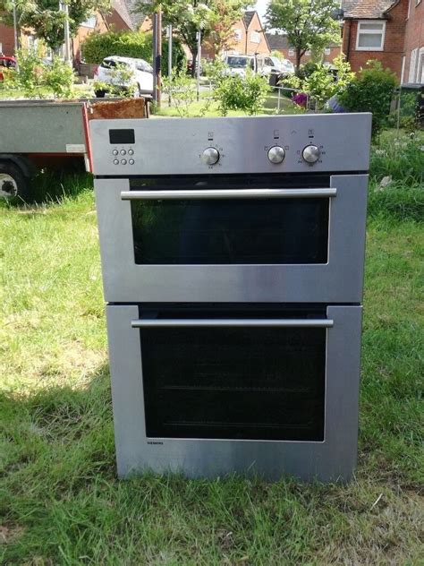 Siemens built in double electric oven | in Winchester, Hampshire | Gumtree