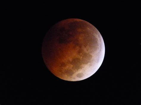 The Blood Moon Eclipse is Coming - Online Star Register