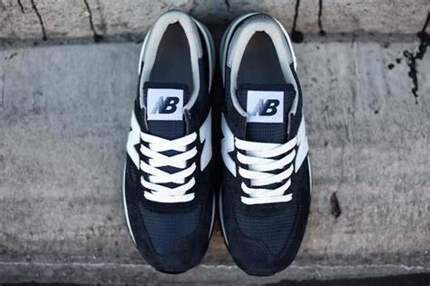 New Balance 990 (Navy/White) - Sneaker Freaker