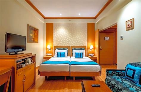 Kenilworth Hotel, Kolkata - Guest Reservations