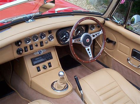 Love this interior. My ideal. | Classic cars, Classic sports cars, British sports cars