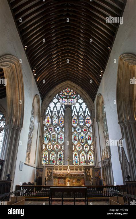 Dorchester abbey east window and altar. Dorchester on Thames, Oxfordshire, England Stock Photo ...