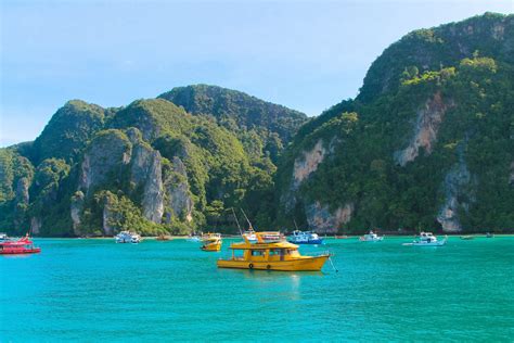 Phi Phi Islands, Thailand. A Photo Diary... - Hand Luggage Only ...