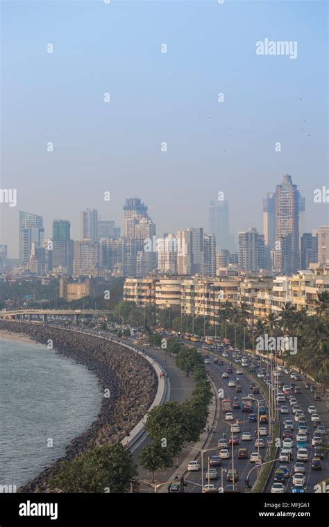 Marine drive mumbai hi-res stock photography and images - Alamy