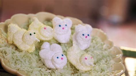 Homemade Marshmallow Peeps Recipe || KIN EATS - YouTube