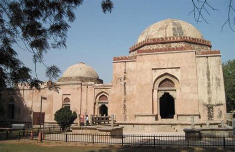 Firoz Shah Tughlaq's Tomb New Delhi India History & Architecture