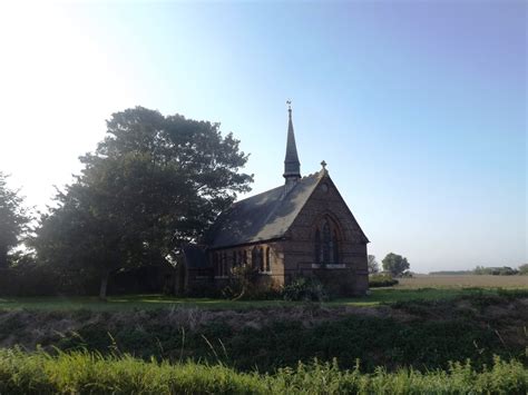 Pictures of Holbeach Drove, Lincolnshire, England | England Photography & History