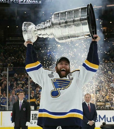 Alex Pietrangelo St.Louis Blues 2019 STANLEY CUP UNSIGNED 8x10 Photo | eBay