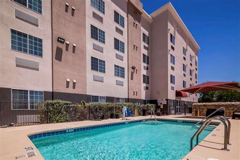 Comfort Suites Airport El Paso, TX - See Discounts