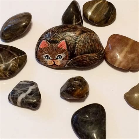 Arts Be Crafty: Rock Art? Pebble Art?