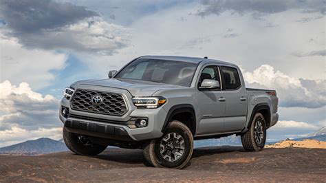 2020 Toyota Tacoma Pickup Lowers Price, Reduces Lineup | autoTRADER.ca