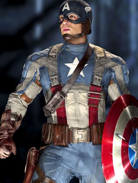 Le Capitaine America : The first Avenger (Film) : La genèse d’une légende. Ce film de gars pave ...