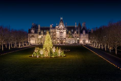 Where Was A Biltmore Christmas Filmed? See Cast & Locations