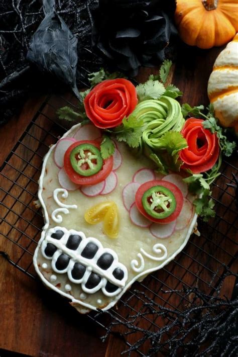 Homemade Halloween Pizza Skulls - Bonappeteach