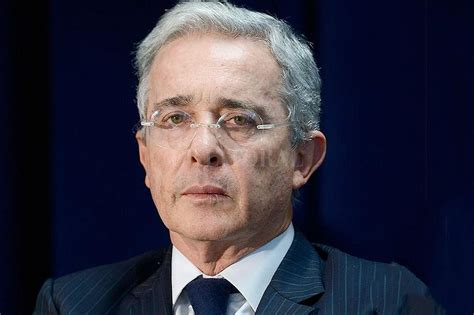 El expresidente colombiano Álvaro Uribe tiene coronavirus : : El ...