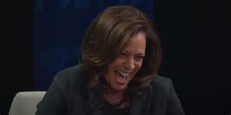 Kamala Harris Shares Awkward Story About Her Childhood – FeedsNorth