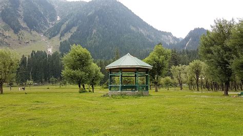 Top places to visit in Pahalgam (2024) | Pahalgam - Jammu and Kashmir Tourism - India | TripNight