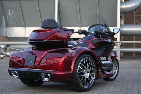 New EML Martinique GTS kit for the new Honda Goldwing - EML Trikes & Sidecars