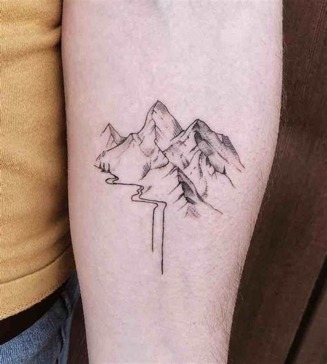 23 Bemerkenswerte Bergtattoos - Tattoo Insider #bemerkenswerte # ...