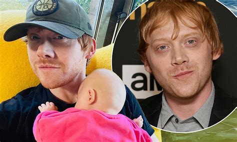 Rupert Grint credits his baby daughter for 'breaking the internet' - Flipboard