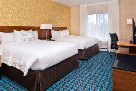 Hotel Suites in Eugene, Oregon | Fairfield Inn & Suites Eugene East ...