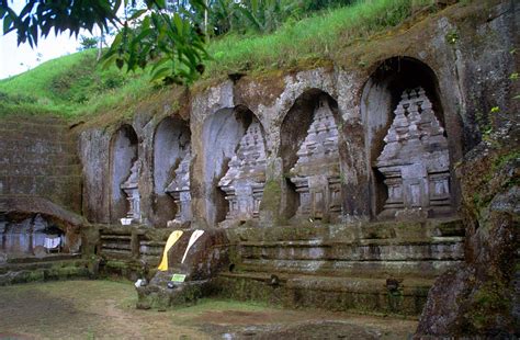 Gunung Kawi Tampaksiring Temple In Gianyar Bali ~ javatour-visitindonesia