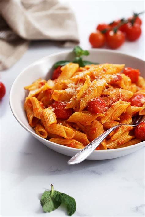 Simple and Easy Tomato Pasta Recipe