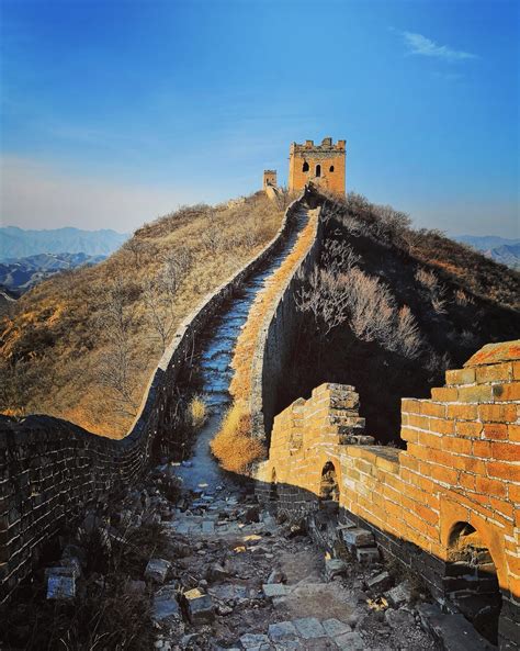 The Great Wall of China at jinshanling : r/travel