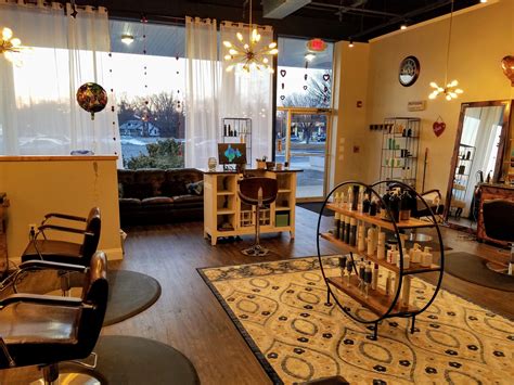 Luna Hair Salon - Hair Salon in Gales Ferry - Ledyard, Connecticut