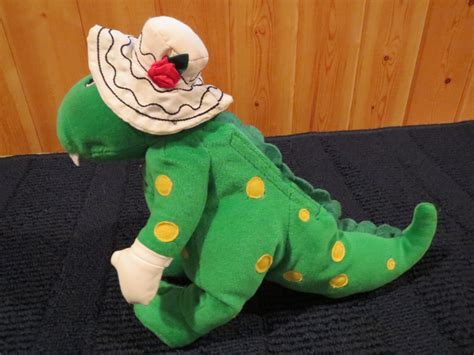 Wiggles Plush Singing Dinosaur Dorothy