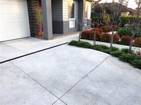 Standard Concrete Driveways & Footpaths