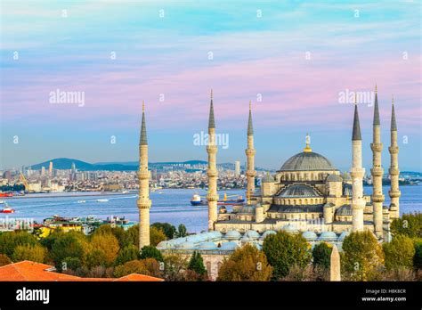 The Blue Mosque, (Sultanahmet Camii), Istanbul, Turkey Stock Photo - Alamy