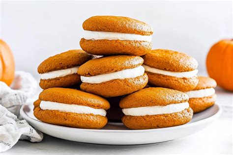 Pumpkin Whoopie Pies - Insanely Good