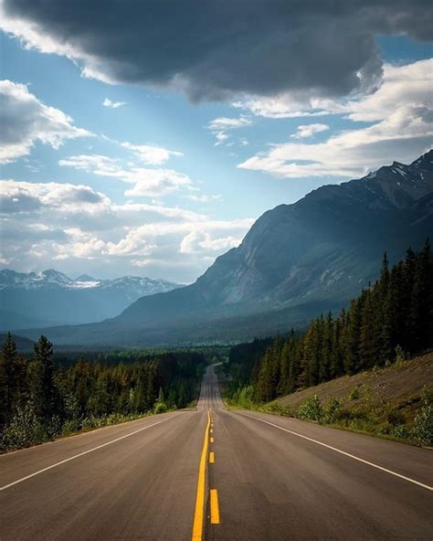 Road trip goals! Highway 93 in Alberta, better known as the Icefield ...