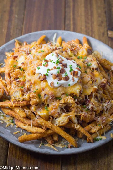 Cheesy Loaded Chicken Bacon Ranch Fries Recipe • MidgetMomma