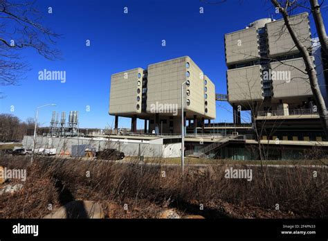 Stony brook university hospital hi-res stock photography and images - Alamy