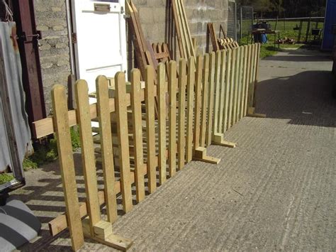 New free standing picket fencing for temporary use. Ideal for all ...