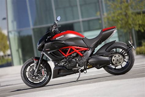 2011 Ducati Diavel Carbon