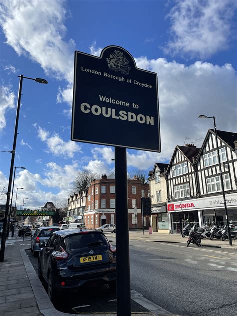 Venues : clubs, pubs, bars, halls, theatres etc in Coulsdon, Chipstead and Old Coulsdon — Finetoad