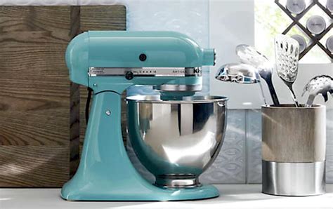 These Are the Most Popular KitchenAid Stand Mixer Colors in America ...