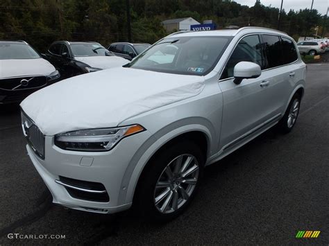 Crystal White Metallic 2019 Volvo XC90 T6 AWD Inscription Exterior Photo #129787518 | GTCarLot.com