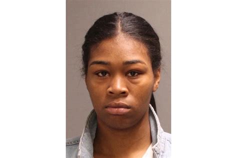 Woman accused of aiding 2 men who escaped from Philadelphia prison | The Independent