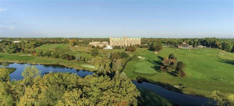 Ann Arbor, Ypsilanti Detroit area golf resort.