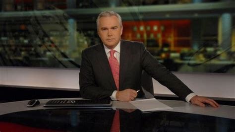 Huw Edwards' top 10 tips for being a news presenter - BBC News