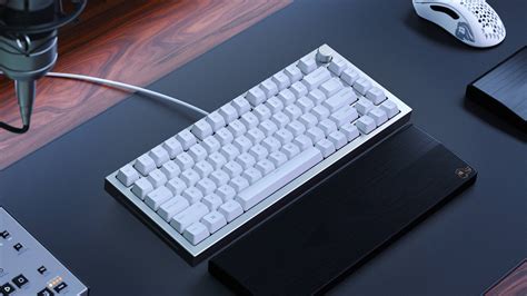 Glorious Gaming - Step-By-Step Guide To Configuring Your GMMK PRO Using QMK