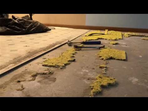 How To Remove Old Carpet Padding Stuck Wood Floor | www.resnooze.com